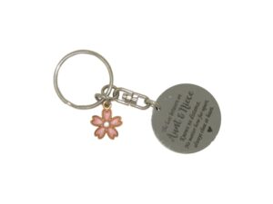The love between an Aunt & Niece Knows no distance. No matter how far apart, always close at heart Charm Keyring